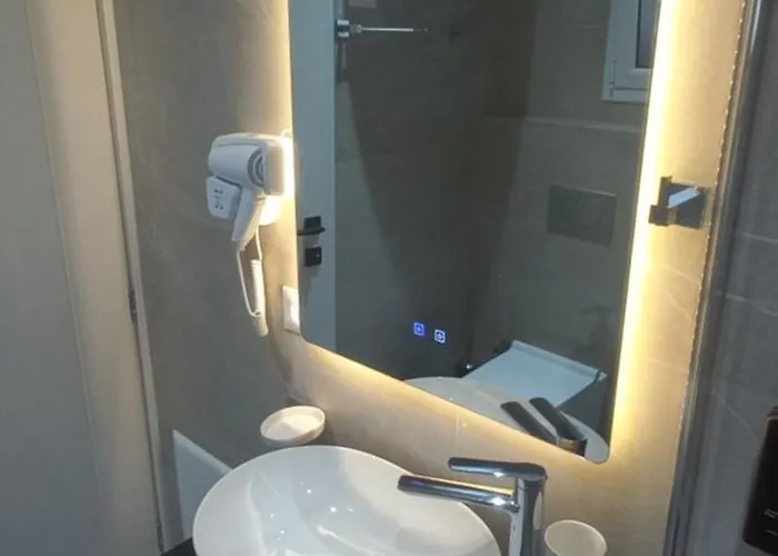 Babe 招待所 Vlorë